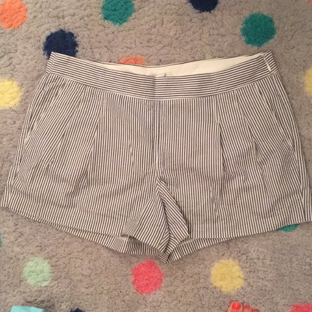 Searsucker J. Crew shorts size 10